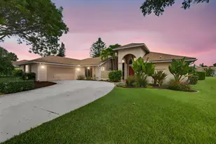 1848 Lynton Cir, Wellington, FL 33414 - Photo 2