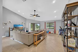 1848 Lynton Cir, Wellington, FL 33414 - Photo 8