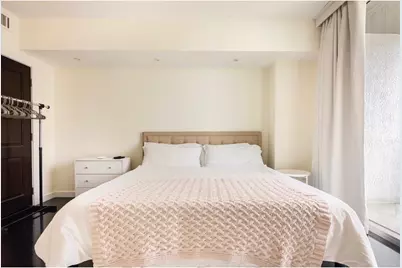 55 SE 6th Street #4007, Miami, FL 33131 - Photo 8