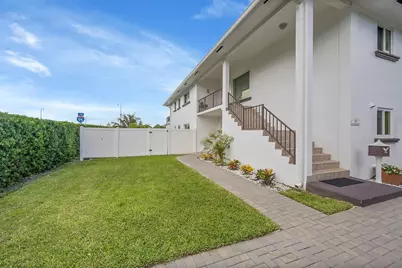 1702 S Ocean Boulevard #1, Delray Beach, FL 33483 - Photo 4