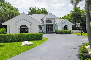 1812 SW 17th St, Boca Raton, FL 33486 - Photo 1