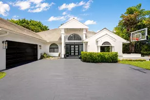 1812 SW 17th St, Boca Raton, FL 33486 - Photo 2