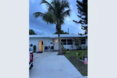 341 SW 15th Street, Deerfield Beach, FL 33441 - Photo 2