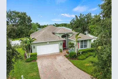 210 Champagne Court SW, Vero Beach, FL 32968 - Photo 1