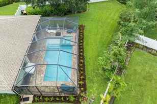 210 Champagne Ct SW, Vero Beach, FL 32968 - Photo 4