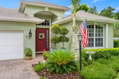 210 Champagne Court SW, Vero Beach, FL 32968 - Photo 8