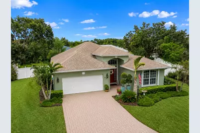 210 Champagne Court SW, Vero Beach, FL 32968 - Photo 1