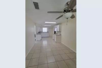 5011 S 2nd Street S, Fort Pierce, FL 34982 - Photo 2