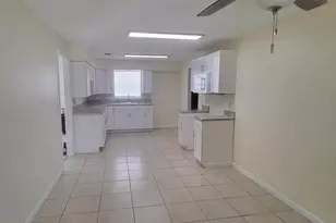5011 S 2nd Street S, Fort Pierce, FL 34982 - Photo 2