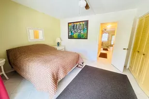 59 Oakridge E, Deerfield Beach, FL 33442 - Photo 12