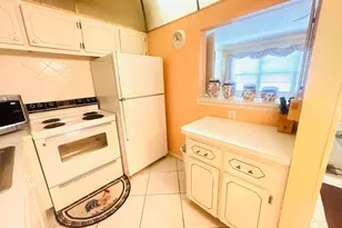 59 Oakridge E, Deerfield Beach, FL 33442 - Photo 10