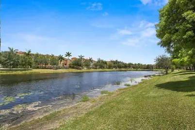 2805 Veronia Drive #104, Palm Beach Gardens, FL 33410 - Photo 18