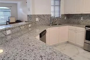 7301 NW 173rd Dr NW, Hialeah, FL 33015 - Photo 8