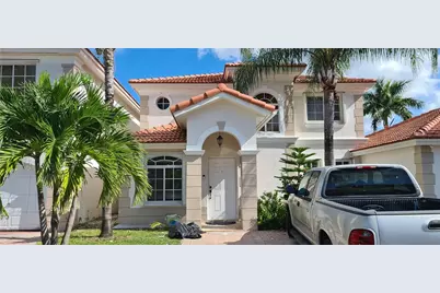 7301 NW 173rd Drive NW #101, Hialeah, FL 33015 - Photo 2