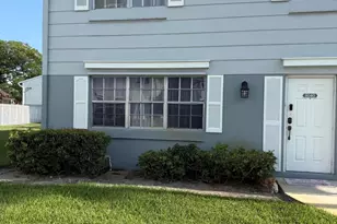 8040 SW 17th Pl, Davie, FL 33324 - Photo 2