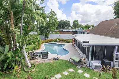 400 NW 98th Avenue, Pembroke Pines, FL 33024 - Photo 42