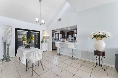 400 NW 98th Avenue, Pembroke Pines, FL 33024 - Photo 14