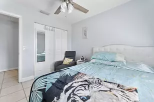 400 NW 98th Ave, Pembroke Pines, FL 33024 - Photo 20