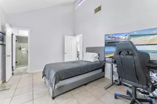 400 NW 98th Ave, Pembroke Pines, FL 33024 - Photo 22