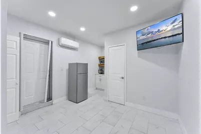 400 NW 98th Avenue, Pembroke Pines, FL 33024 - Photo 38