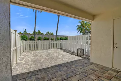 9913 NW 57th Manor #., Coral Springs, FL 33076 - Photo 1