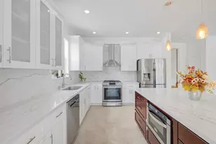 14315 NW 16th Ct, Pembroke Pines, FL 33028 - Photo 12