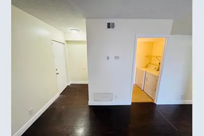 5686 Rock Island Road #115, Tamarac, FL 33319 - Photo 10