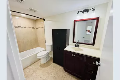 5686 Rock Island Road #115, Tamarac, FL 33319 - Photo 6
