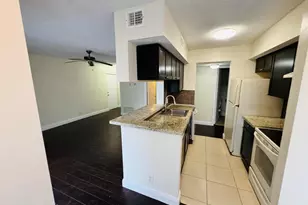 5686 Rock Island Rd, Tamarac, FL 33319 - Photo 2