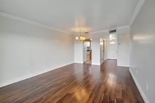 8225 Sunrise Lakes Blvd, Sunrise, FL 33322 - Photo 24