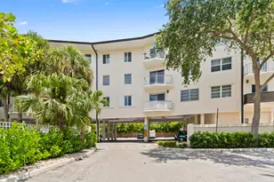 1967 S Ocean Blvd, Lauderdale by the Sea, FL 33062 - Photo 2