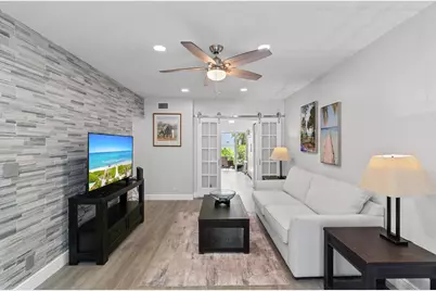 1967 S Ocean Boulevard #107, Lauderdale by the Sea, FL 33062 - Photo 4