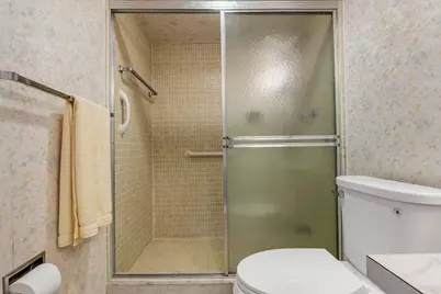 750 N Ocean Boulevard #1202, Pompano Beach, FL 33062 - Photo 32
