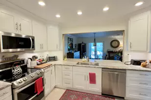 3152 Deer Creek Lake Shore Dr, Deerfield Beach, FL 33442 - Photo 12