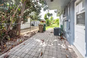 6170 SW 43rd St, Davie, FL 33314 - Photo 18
