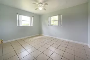 6170 SW 43rd St, Davie, FL 33314 - Photo 4