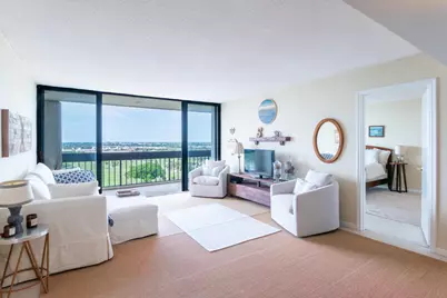 2400 Presidential Way #1505, West Palm Beach, FL 33401 - Photo 4