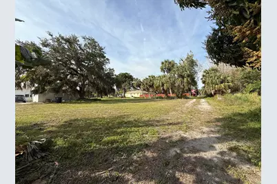 110 N 12th N Street, Fort Pierce, FL 34950 - Photo 2