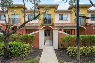 1204 Santa Catalina Ln, North Lauderdale, FL 33068 - Photo 2