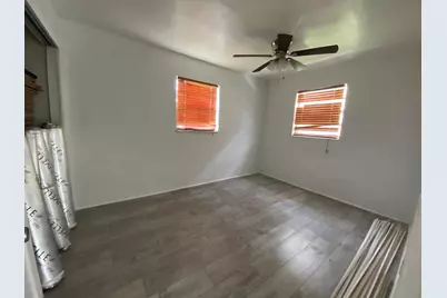 517 NW 15th Terrace, Fort Lauderdale, FL 33311 - Photo 6