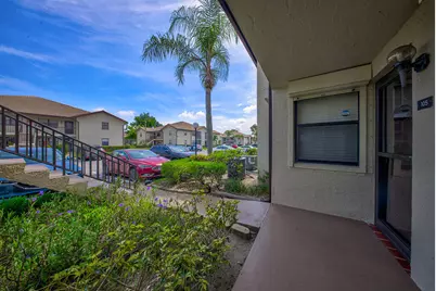 7650 Tahiti Lane #105, Lake Worth, FL 33467 - Photo 4
