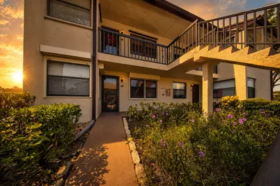 7650 Tahiti Lane #105, Lake Worth, FL 33467 - Photo 2