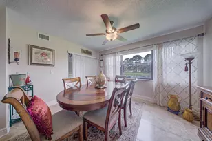 7650 Tahiti Ln, Lake Worth, FL 33467 - Photo 8