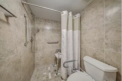 7650 Tahiti Lane #105, Lake Worth, FL 33467 - Photo 16