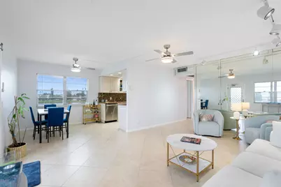 4060 Cornwall C, Boca Raton, FL 33434 - Photo 6