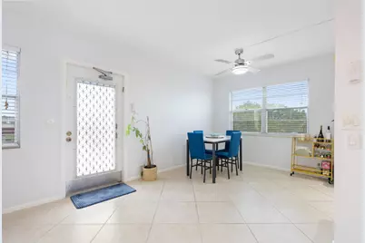 4060 Cornwall C, Boca Raton, FL 33434 - Photo 4