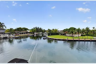 2500 NE 135th Street #C1011, North Miami, FL 33181 - Photo 32