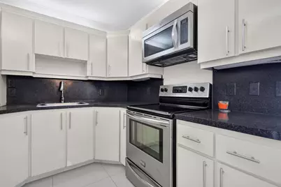 2500 NE 135th Street #C1011, North Miami, FL 33181 - Photo 6
