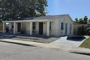 1202 S M St, Lake Worth Beach, FL 33460 - Photo 2
