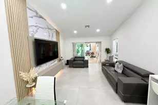 4929 W Lakes Dr, Deerfield Beach, FL 33442 - Photo 6